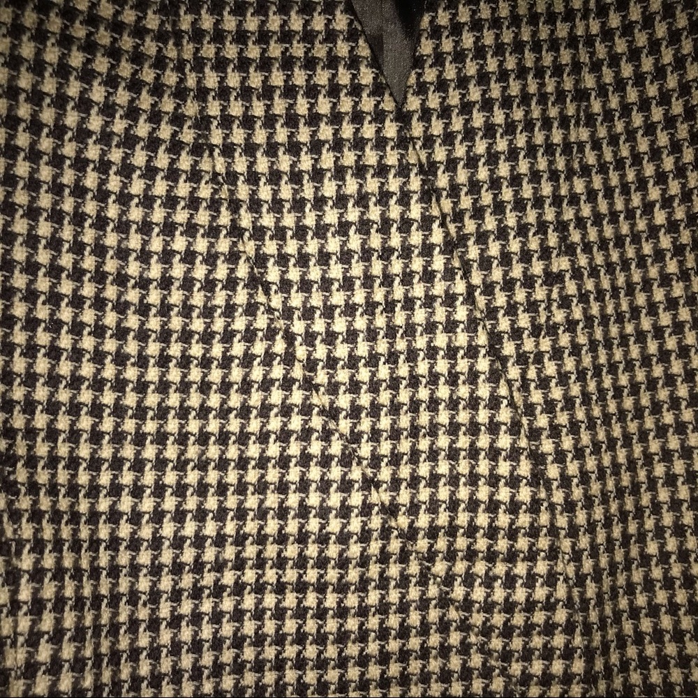 Giorgio Armani Le Collezioni sz 6 italy runs Small - Picture 7 of 8